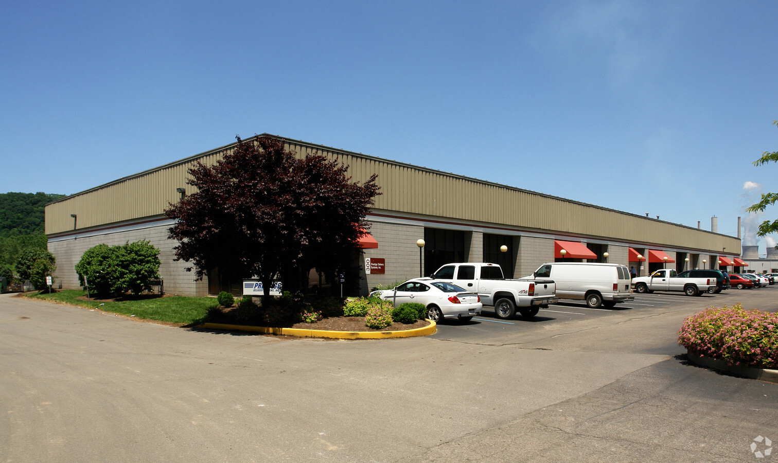 4210-1st-Ave-Nitro-WV-Primary-Photo-1-HighDefinition