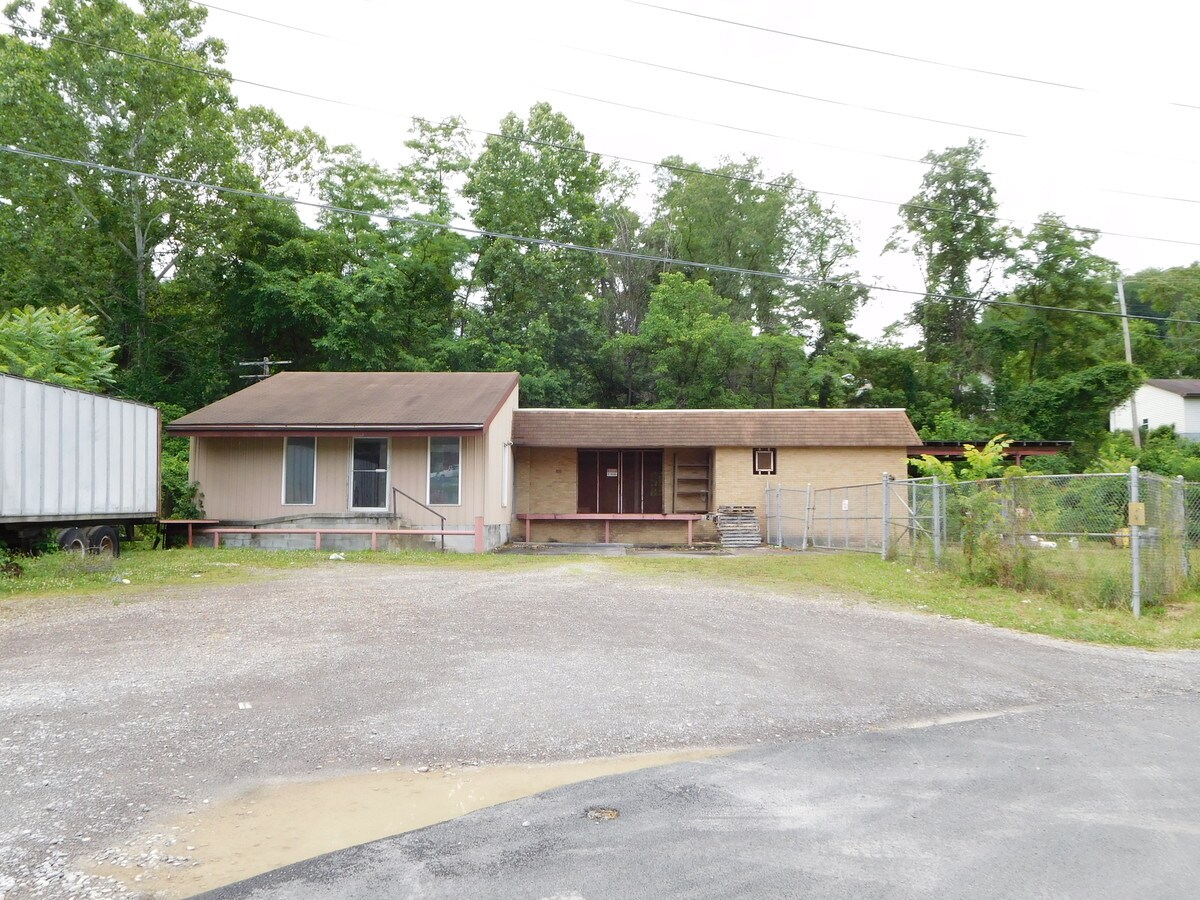 212-Flint-St-Clarksburg-WV-Primary-Photo-1-HighDefinition